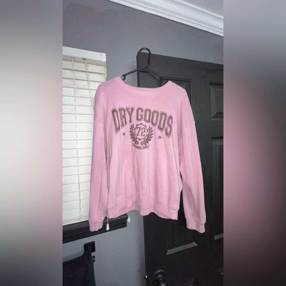 Super soft and comfy light pink Dry Goods light sweatshirt